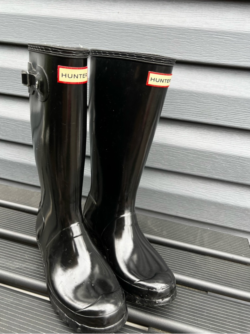 Hunter Kids Original Gloss Black Tall Rain Boots with Red Logo